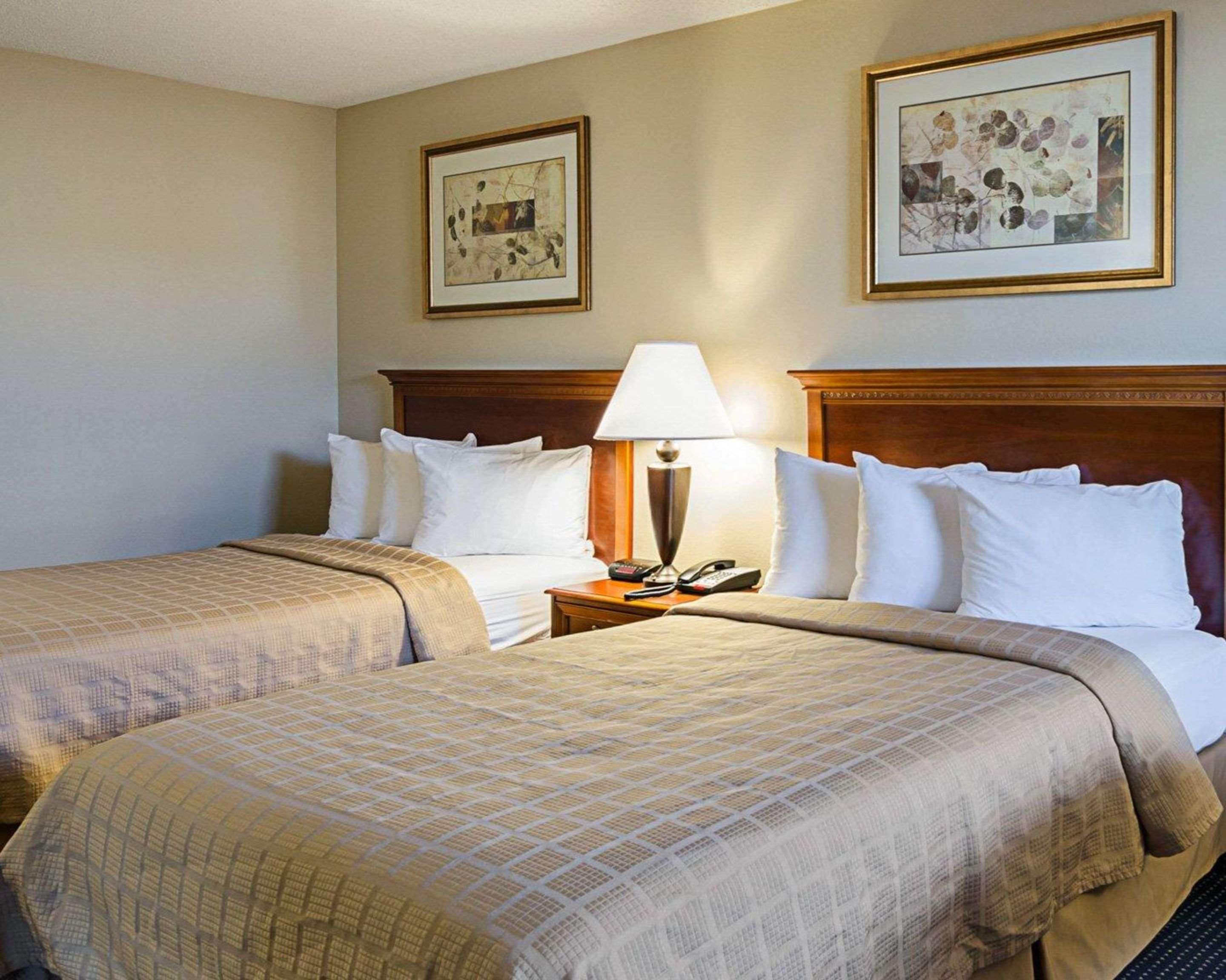Quality Inn Troutville - Roanoke North Экстерьер фото