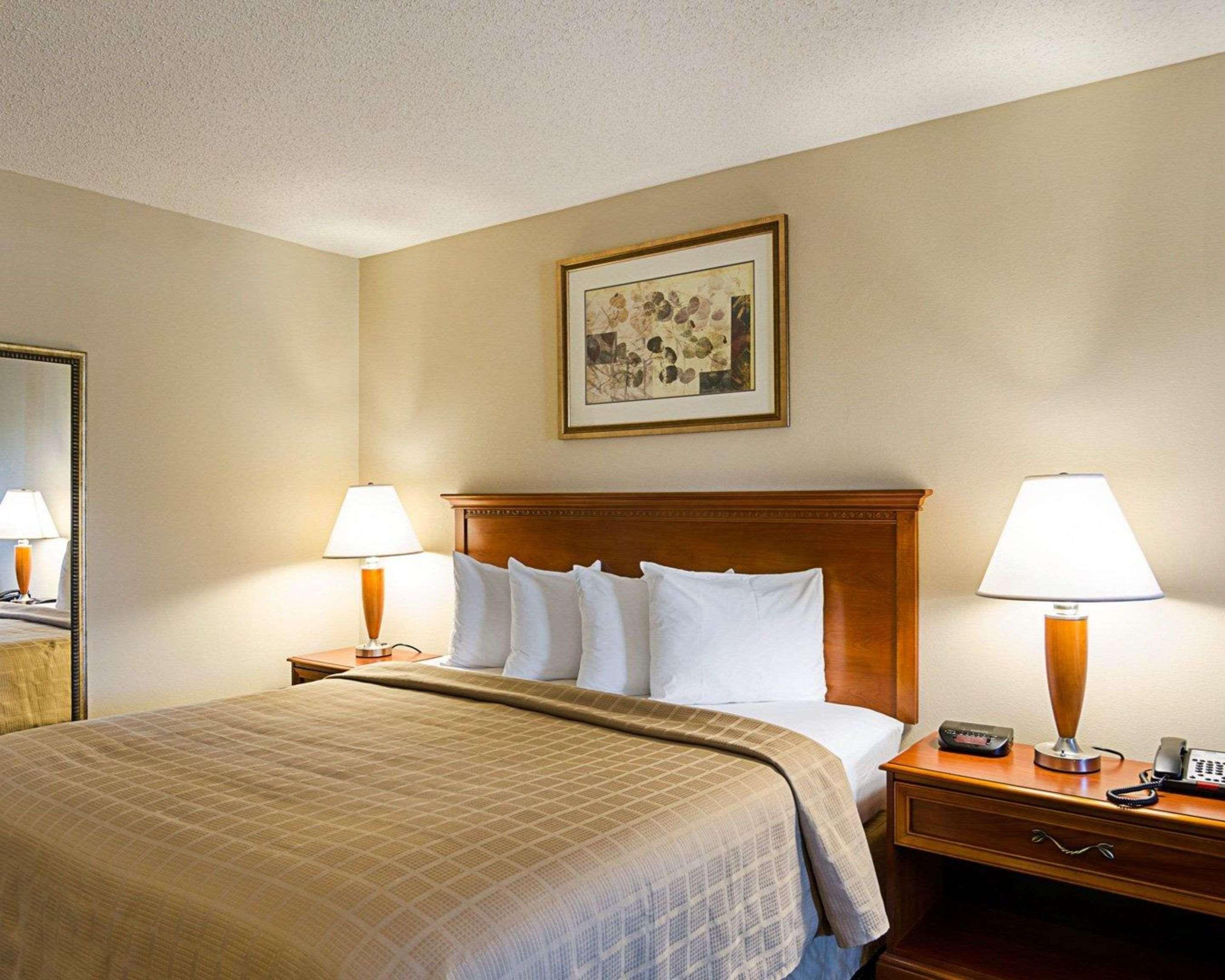 Quality Inn Troutville - Roanoke North Экстерьер фото