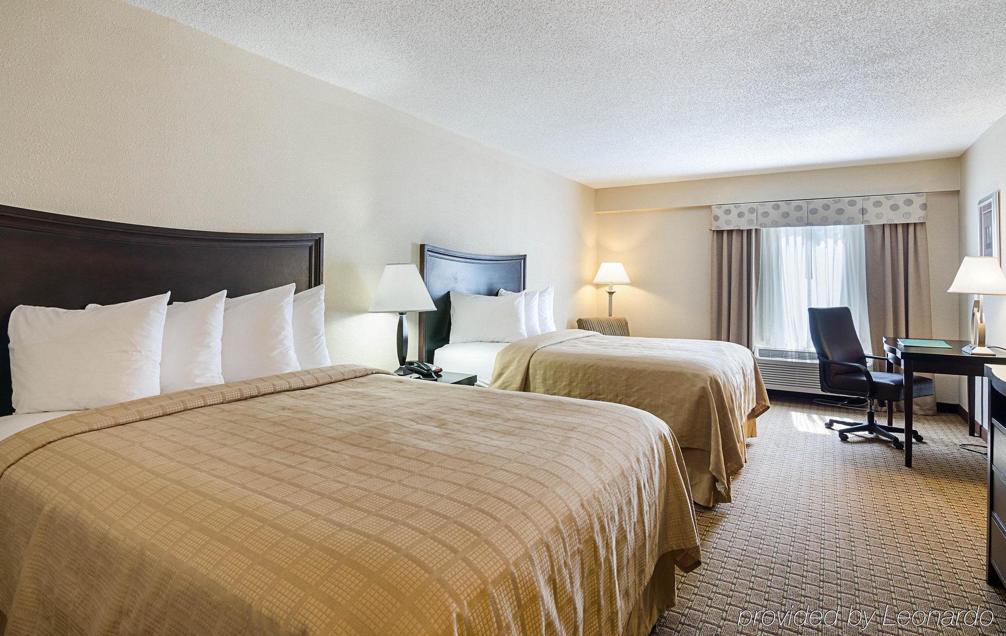 Quality Inn Troutville - Roanoke North Экстерьер фото